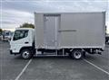 2025 Mitsubishi Fuso Canter