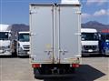 2011 Mitsubishi Fuso Canter