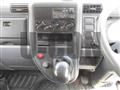 2004 Mitsubishi Fuso Canter Guts