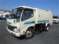 2013 Hino Dutro