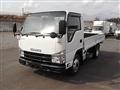 2013 Isuzu Elf Truck