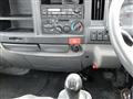 2013 Isuzu Elf Truck