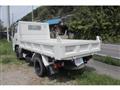 2000 Isuzu Elf Truck