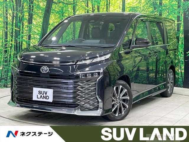2022 Toyota Voxy