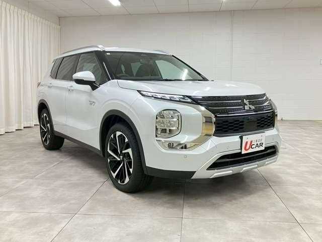 Mitsubishi Outlander 2023 — фото 7 купить в Москве