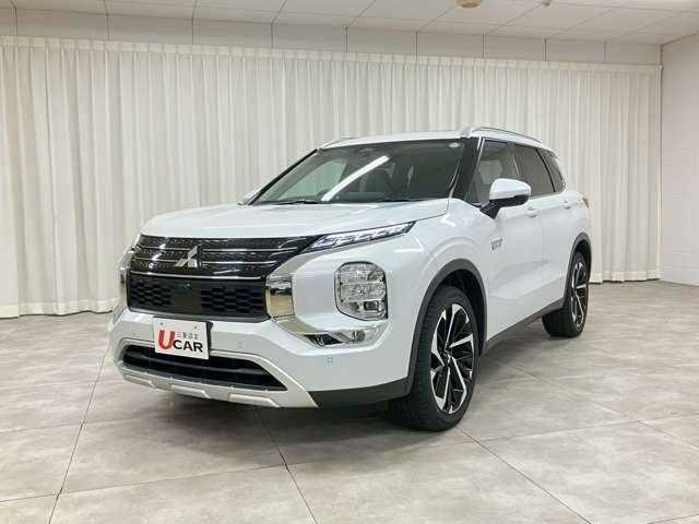 Mitsubishi Outlander 2023 — фото 8 купить в Москве