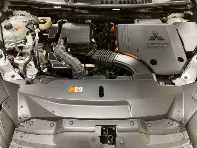 Mitsubishi Outlander 2023 — фото 11 купить в Москве