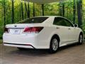 2014 Toyota Crown Hybrid