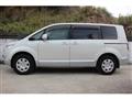 2011 Mitsubishi Delica D5