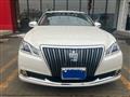 2014 Toyota Crown Hybrid