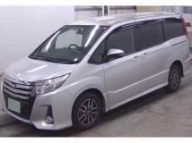 2015 Toyota Noah