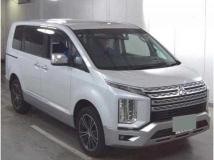 2022 Mitsubishi Delica D5