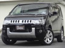 2015 Mitsubishi Delica D5