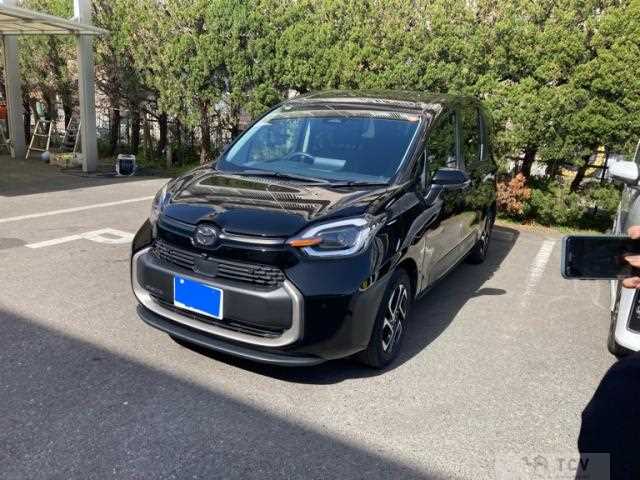 2022 Toyota Sienta