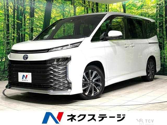 2023 Toyota Voxy