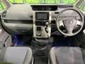 2010 Toyota Voxy