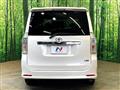 2013 Toyota Voxy