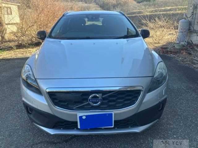 2013 Volvo V40