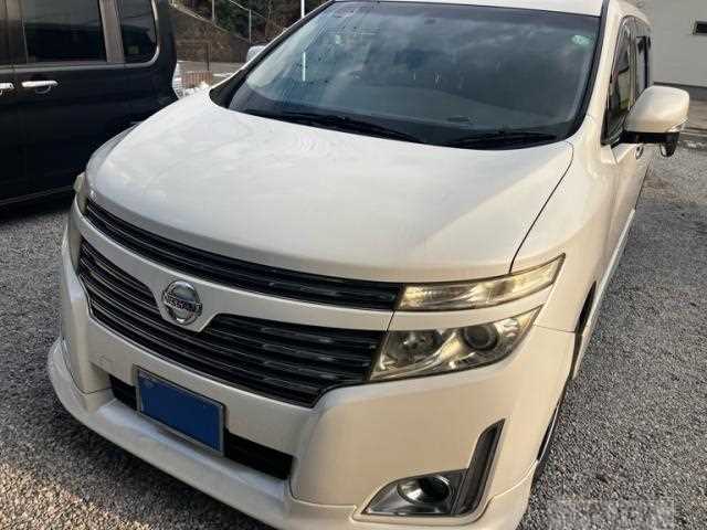2011 Nissan Elgrand