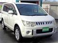 2011 Mitsubishi Delica D5