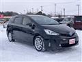 2015 Toyota PRIUS α