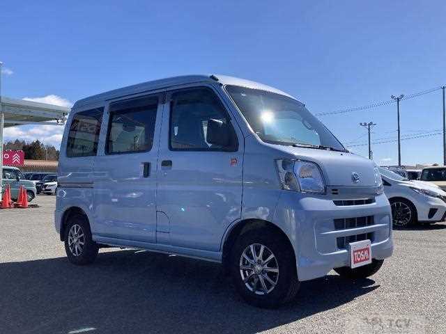 2016 Daihatsu Hijet Cargo