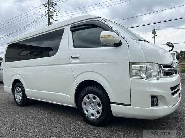 2010 Toyota Hiace Wagon