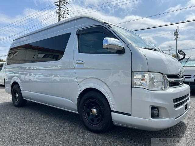 2011 Toyota Hiace Wagon