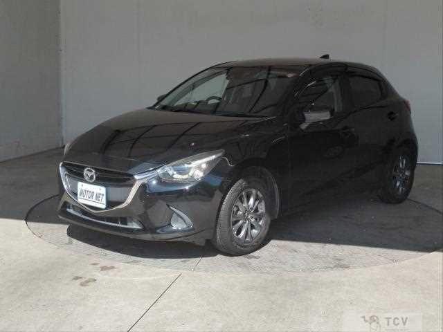 2017 Mazda Demio