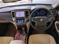 2014 Toyota Crown Hybrid