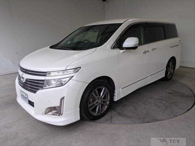 2013 Nissan Elgrand