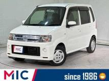 2013 Mitsubishi Toppo