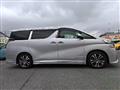 2017 Toyota Vellfire