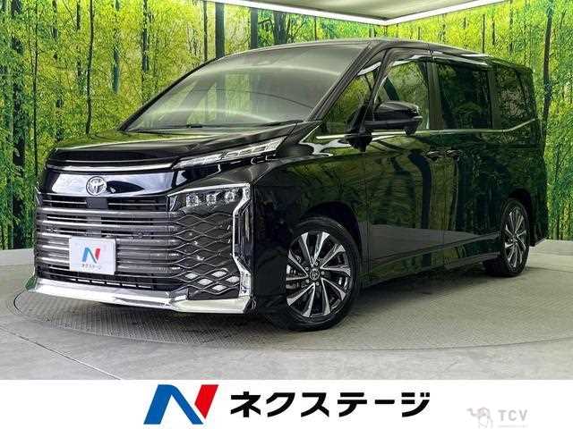 2022 Toyota Voxy