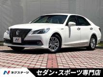 2013 Toyota Crown Hybrid