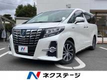 2015 Toyota Alphard Hybrid