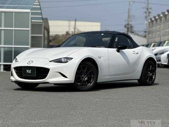 2023 Mazda Roadster