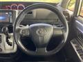 2013 Toyota Voxy