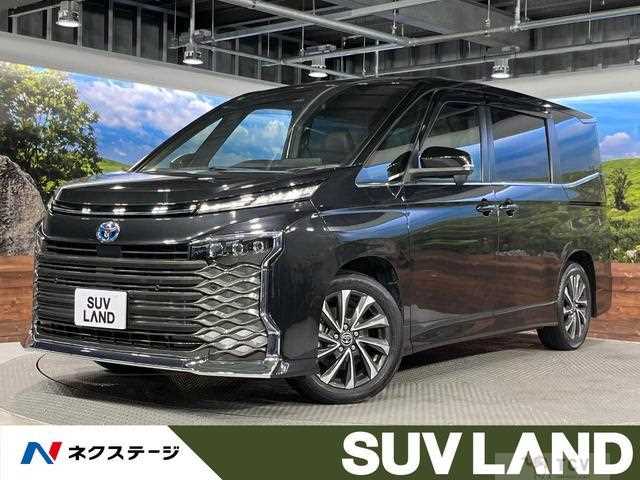 2022 Toyota Voxy