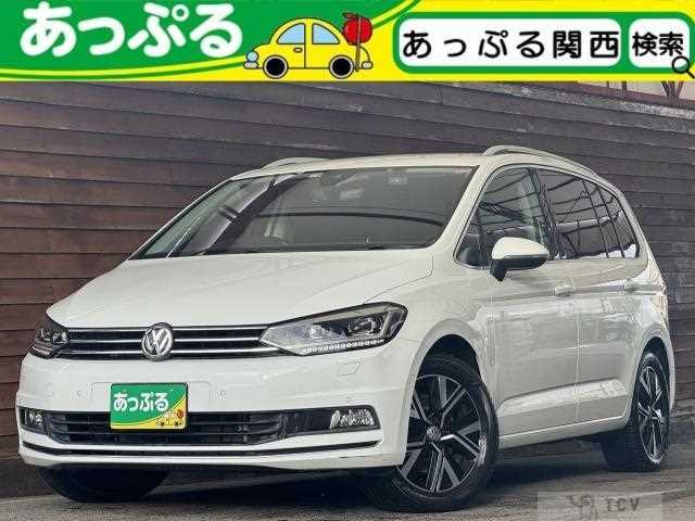 2021 Volkswagen Golf Touran