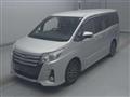 2016 Toyota Noah