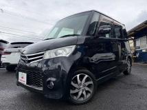 2012 Nissan ROOX