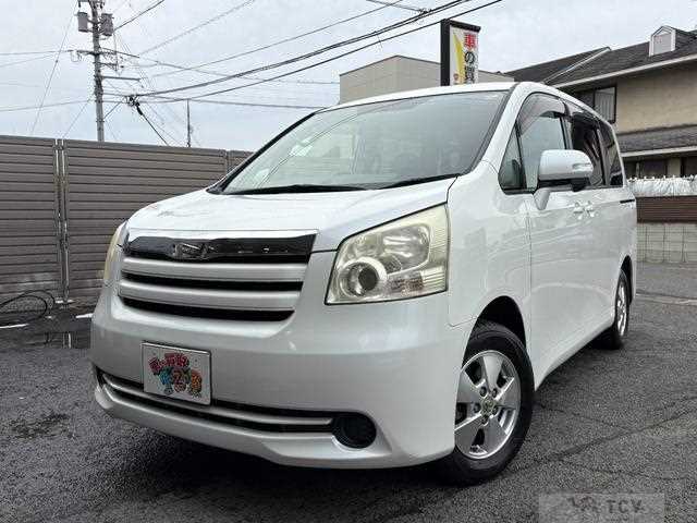 2008 Toyota Noah