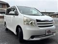 2008 Toyota Noah
