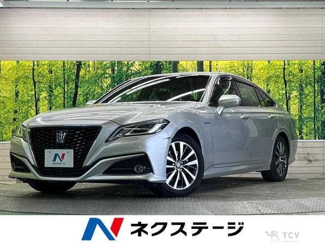 2019 Toyota Crown Hybrid