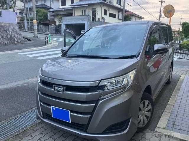 2018 Toyota Noah