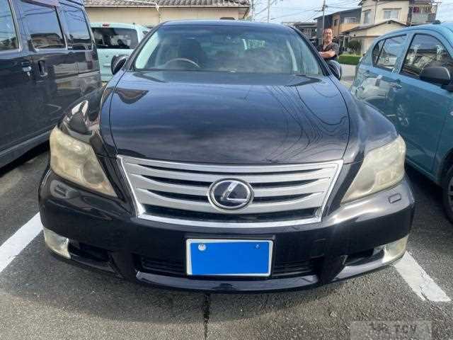 2010 Lexus LS