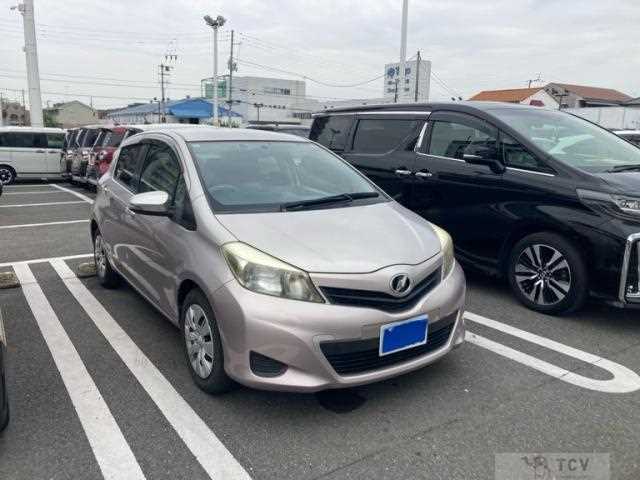2011 Toyota Vitz