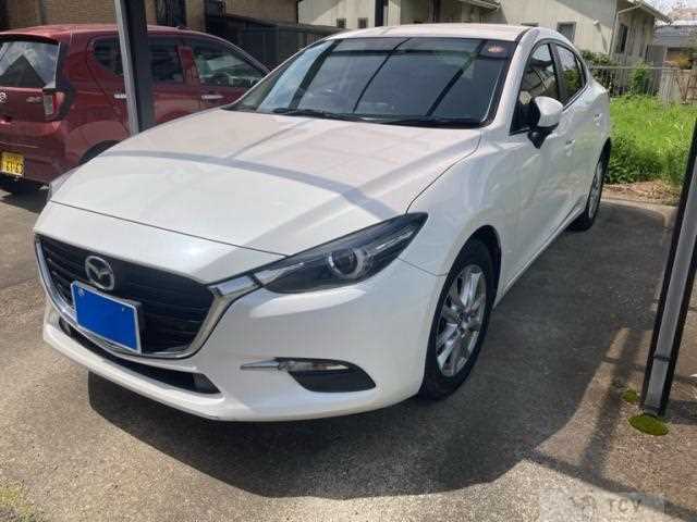 2018 Mazda Axela