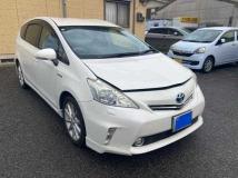 2013 Toyota PRIUS α